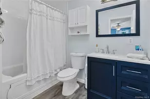 6 Giant Oak Rd, Ridge, NY 11961 - Photo 16