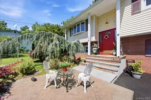 785 Sequoia Dr, Valley Cottage, NY 10989 - Photo 2
