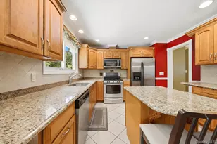 785 Sequoia Dr, Valley Cottage, NY 10989 - Photo 14