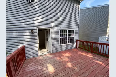 24 Wood Street, Poughkeepsie, NY 12603 - Photo 20
