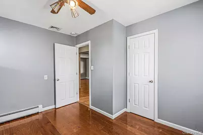 63 Kingfisher Road, Levittown, NY 11756 - Photo 8