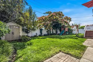 63 Kingfisher Rd, Levittown, NY 11756 - Photo 28