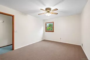 8 Victoria Dr, Nanuet, NY 10954 - Photo 22