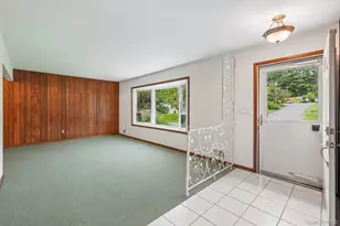 8 Victoria Dr, Nanuet, NY 10954 - Photo 4