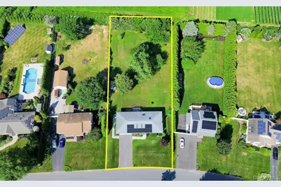 124 Donna Drive, Calverton, NY 11933 - Photo 38