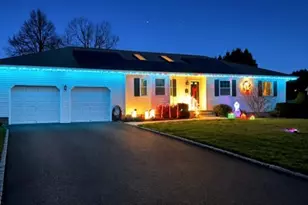 124 Donna Dr, Calverton, NY 11933 - Photo 42