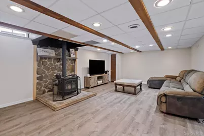 2 Northern Avenue, Walden, NY 12586 - Photo 16