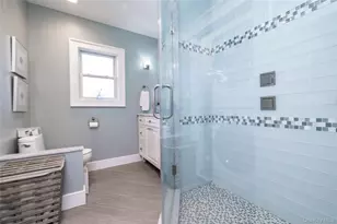 23 Delaware Ave, Long Beach, NY 11561 - Photo 16