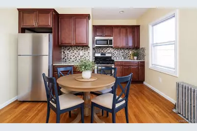 128 W Market Street, Long Beach, NY 11561 - Photo 2