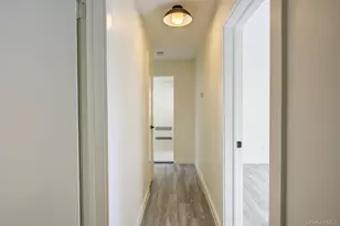 71-65 Douglaston Pkwy, Little Neck, NY 11362 - Photo 12