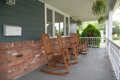 206 W Central Avenue, Pearl River, NY 10965 - Photo 40