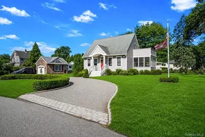 16 Foster Crossing, East Quogue, NY 11942 - Photo 1