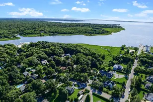 16 Foster Xing, East Quogue, NY 11942 - Photo 30