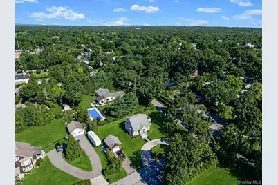 16 Foster Crossing, East Quogue, NY 11942 - Photo 28