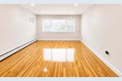 2887 Lamport Place, Bronx, NY 10465 - Photo 6