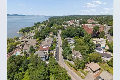12 Livingston Avenue, Dobbs Ferry, NY 10522 - Photo 24