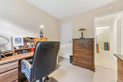 14 Mont Avenue, Dix Hills, NY 11746 - Photo 34