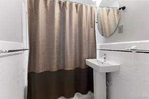 25-40 31st Ave, Astoria, NY 11106 - Photo 30