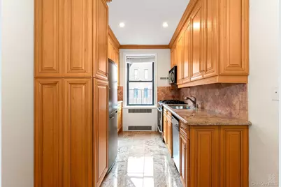 25-40 31st Avenue #6E/F, Astoria, NY 11106 - Photo 10