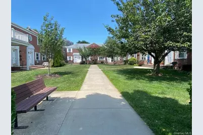71-39 260th Street #A-1, Glen Oaks, NY 11004 - Photo 2