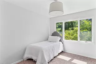54 Dix Woods Dr, Melville, NY 11747 - Photo 12