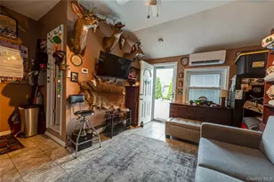 718 Farmers Ave, Bellmore, NY 11710 - Photo 12