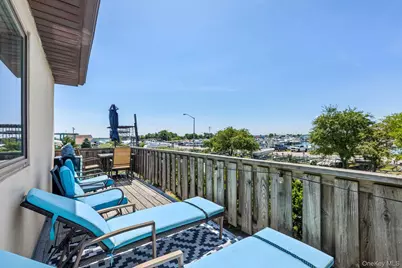 1 Anchorage Way #202, Freeport, NY 11520 - Photo 14