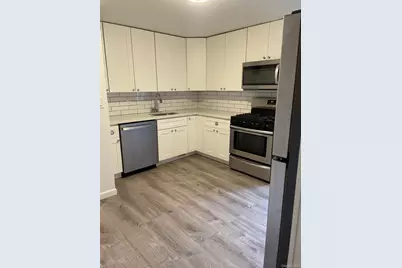 53 Haven Avenue #2nd Fl, Port Washington, NY 11050 - Photo 6