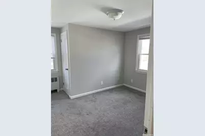 53 Haven Avenue #2nd Fl, Port Washington, NY 11050 - Photo 4