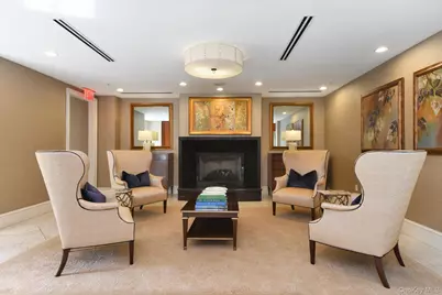 3000 Royal Court #3107, North Hills, NY 11040 - Photo 18