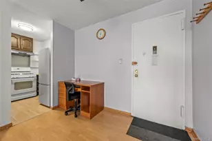 118-17 Union Tpke, Forest Hills, NY 11375 - Photo 8