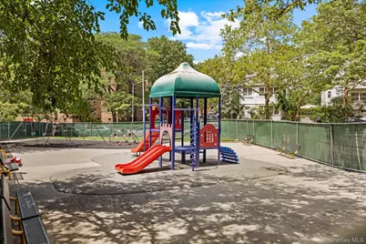 139-15 83rd Avenue #226, Briarwood, NY 11435 - Photo 24