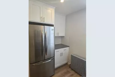 6077 55th Street #2R, Maspeth, NY 11378 - Photo 2