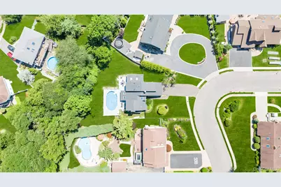 859 Pine Avenue, West Islip, NY 11795 - Photo 46