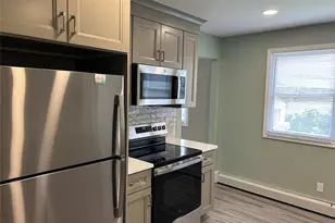 85 Ralph Ave, Babylon, NY 11702 - Photo 2