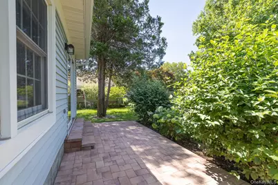 32 Chippendale Drive, Mount Sinai, NY 11766 - Photo 30