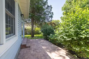 32 Chippendale Dr, Mount Sinai, NY 11766 - Photo 30