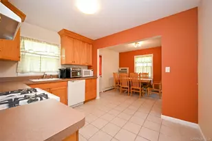76-04 252nd St, Bellerose, NY 11426 - Photo 6