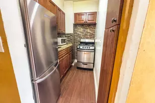 2015 Saint Paul Ave S, Bronx, NY 10461 - Photo 6