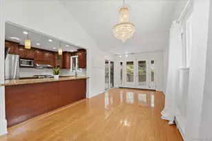 239 Canterbury Rd, White Plains, NY 10607 - Photo 12