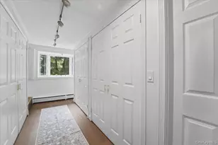 239 Canterbury Rd, White Plains, NY 10607 - Photo 24