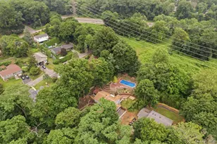 239 Canterbury Rd, White Plains, NY 10607 - Photo 34