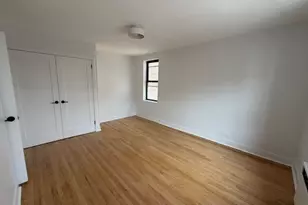 445 W 240th St, Bronx, NY 10463 - Photo 12