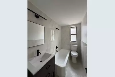 445 W 240th Street #3M, Bronx, NY 10463 - Photo 6