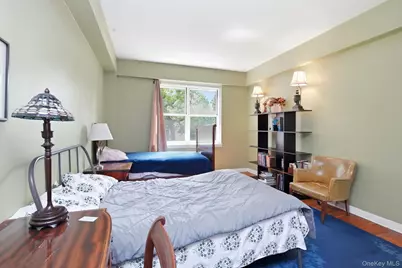 290 Collins Ave #2C, Mount Vernon, NY 10552 - Photo 4