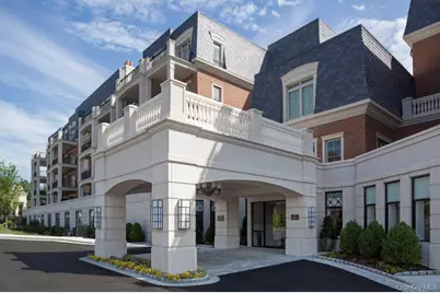 3000 Royal Court #3107, North Hills, NY 11040 - Photo 6
