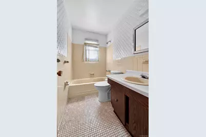 14019 Sutter Avenue, Jamaica, NY 11436 - Photo 10