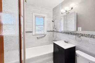 4220 Boyd Ave, Bronx, NY 10466 - Photo 10