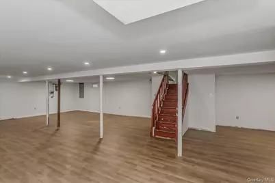 155 Carman Avenue, East Rockaway, NY 11518 - Photo 26