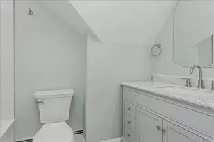 155 Carman Ave, East Rockaway, NY 11518 - Photo 24